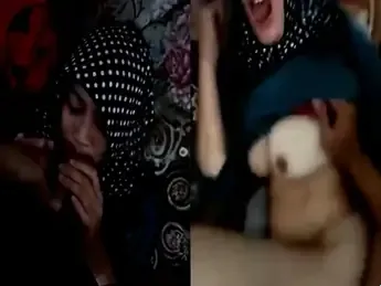 Bokep Indo Viral Ibu Guru Hijab Dientot Murid Lumer WOT