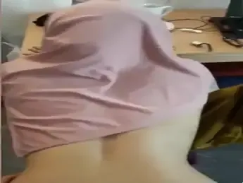 Paling Suka Cewe Pake Hijab Pink Lumer WOT HD