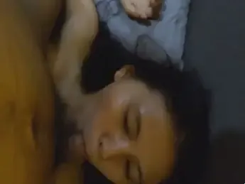 Suka Blowjob Kontol Gede Sampe Muntah Liur Basah